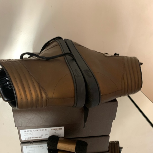 🔥🔥💯Authentic Gucci hight top sneakers 👟 🔥🔥🔥 - Picture 8 of 16